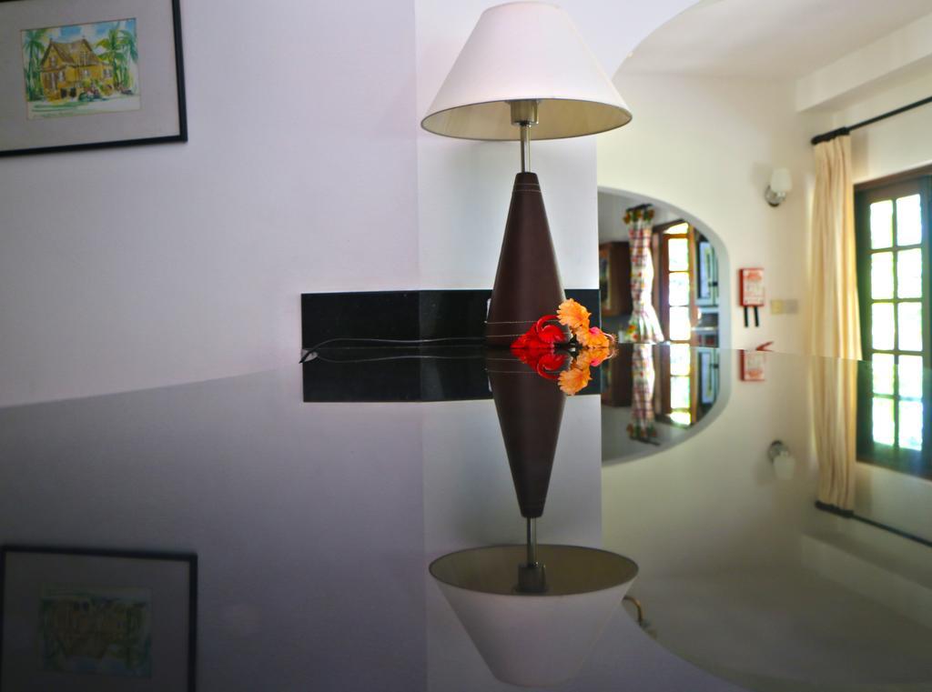 Villa Saint Sauveur Baie Sainte Anne エクステリア 写真