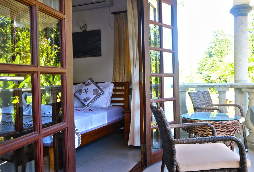 Villa Saint Sauveur Baie Sainte Anne エクステリア 写真
