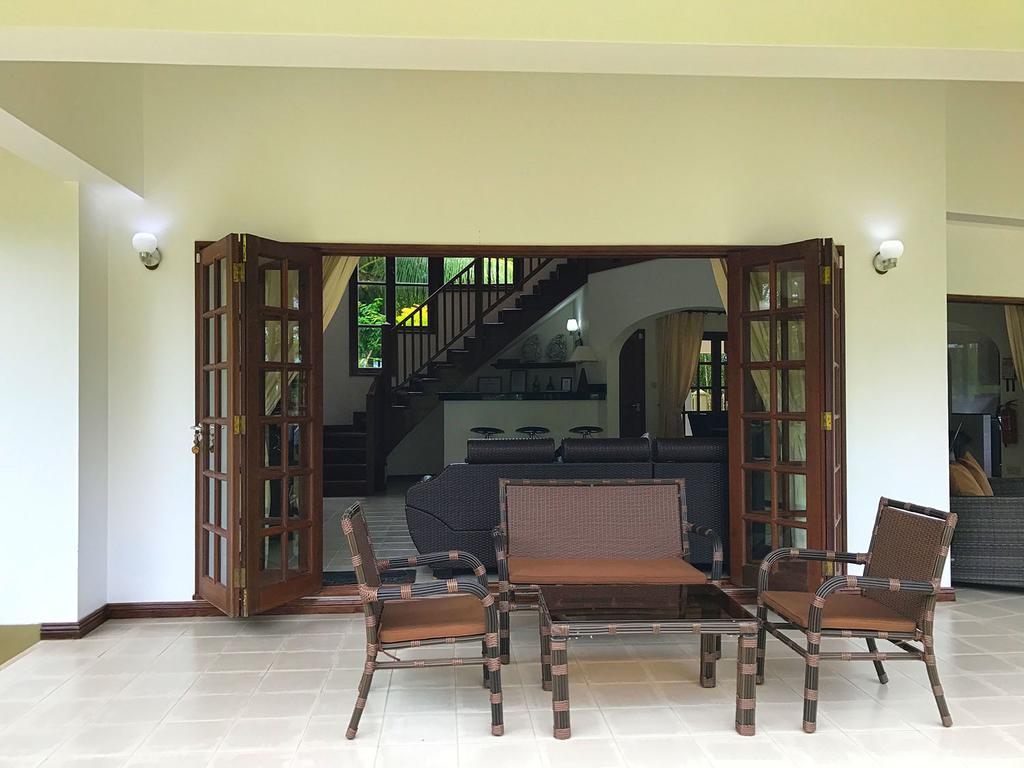 Villa Saint Sauveur Baie Sainte Anne エクステリア 写真
