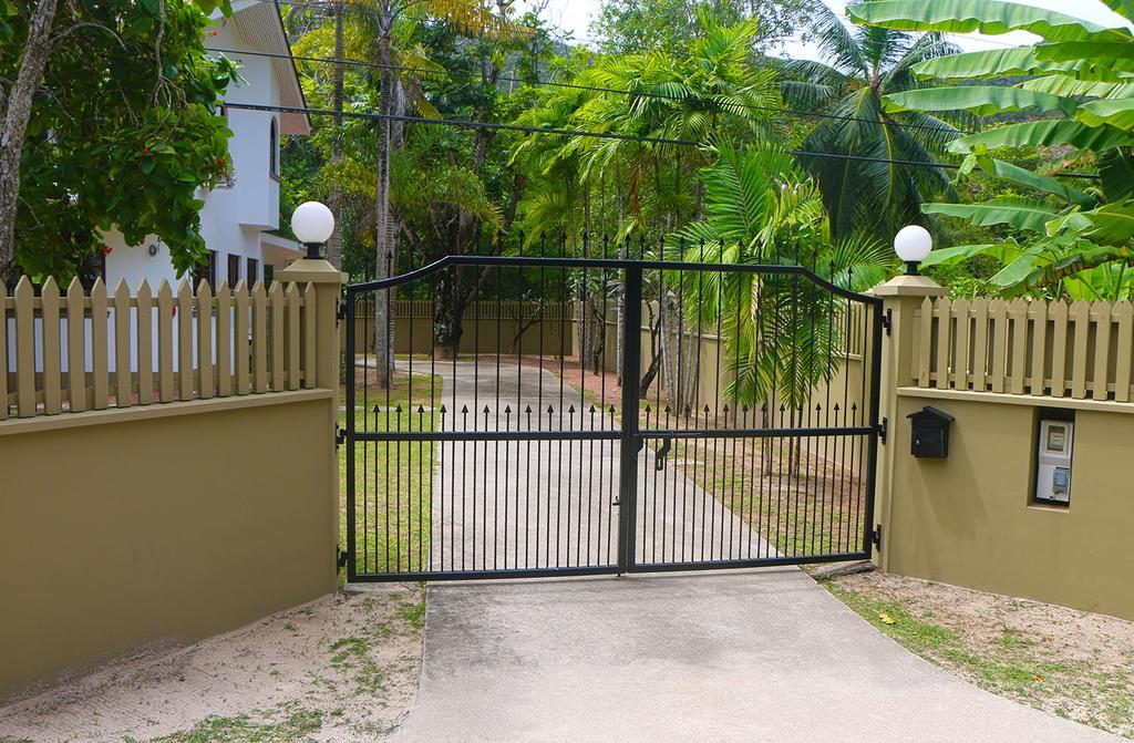 Villa Saint Sauveur Baie Sainte Anne エクステリア 写真